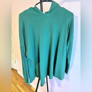 Zenana Green Pullover Knit Sweater with hood